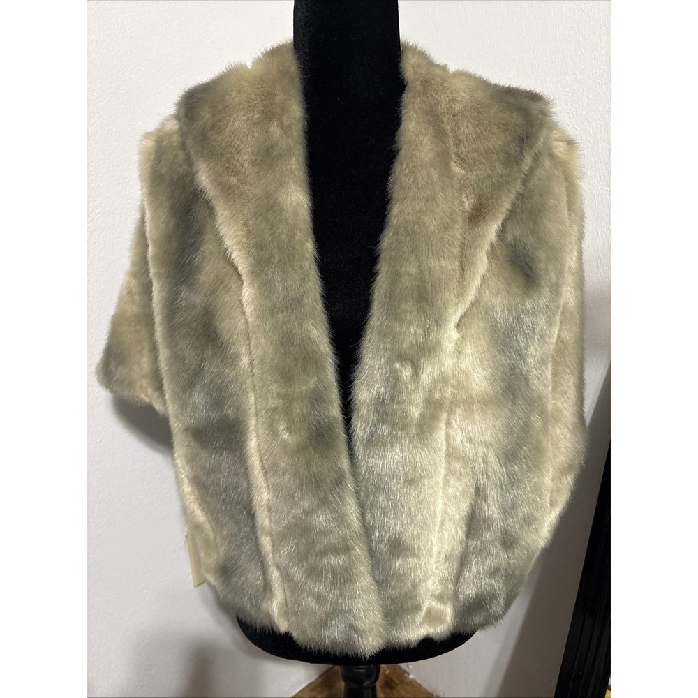 Eliza J Womens Grey Faux Fur Shawl Collar Wrap Stole EJ4M5906 Large NWT